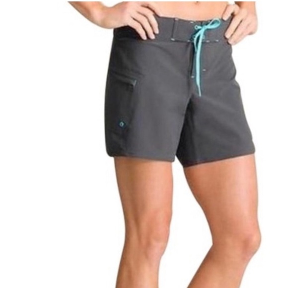 Athleta Clearwater Boardshorts‎ - Picture 1 of 5